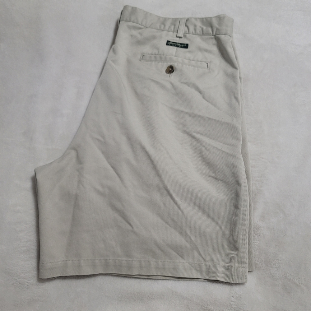 Eddie Bauer GOLF‎ Men's Shorts Size 40 Khaki Tan Cotton Blend 8" Inseam Good